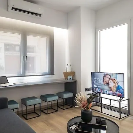 Camellia Suite - 5 Min Drive To Piraeus Port Exterior foto