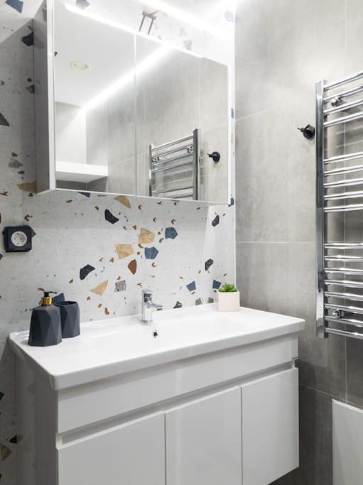 Apartment Camellia - 5 Min Drive To Port